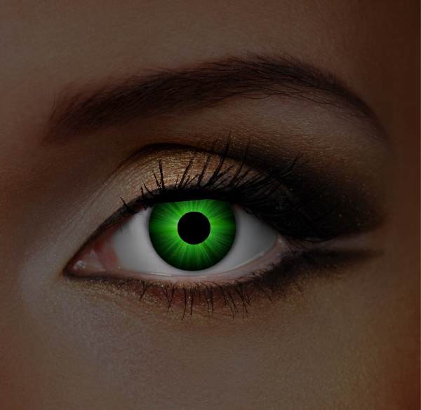 Witchy green UV contact lenses